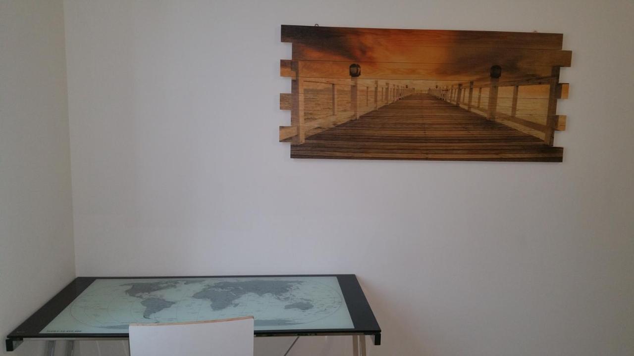 In Fiera 5 Appartmento Fronte Fiera Bologna Luaran gambar